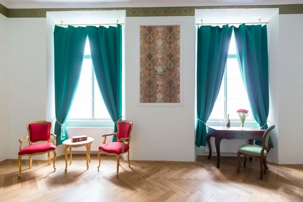 Barbo Palace Apartments And Rooms Ljubljana
