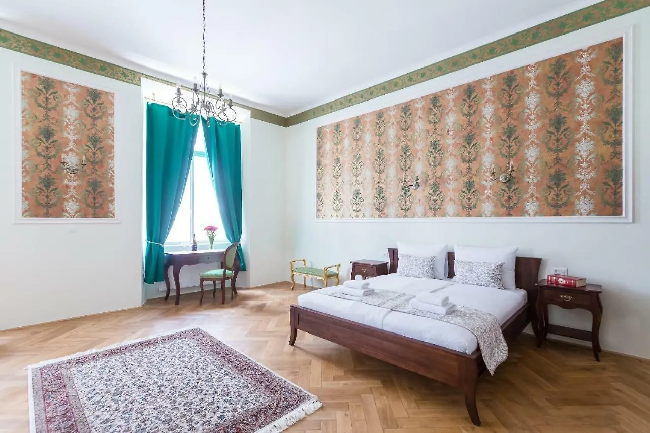 Barbo Palace Apartments And Rooms Ljubljana